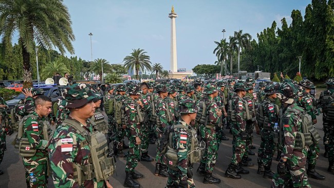 DPR Pertanyakan Instruksi Panglima TNI Terkait Perang Iran–AS