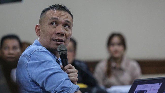 Kasus Tudingan Ijazah Jokowi Masuki Babak Baru, Rismon Ajukan Restorative Justice
